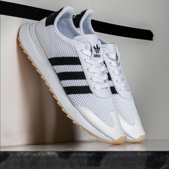 adidas flashback white and black